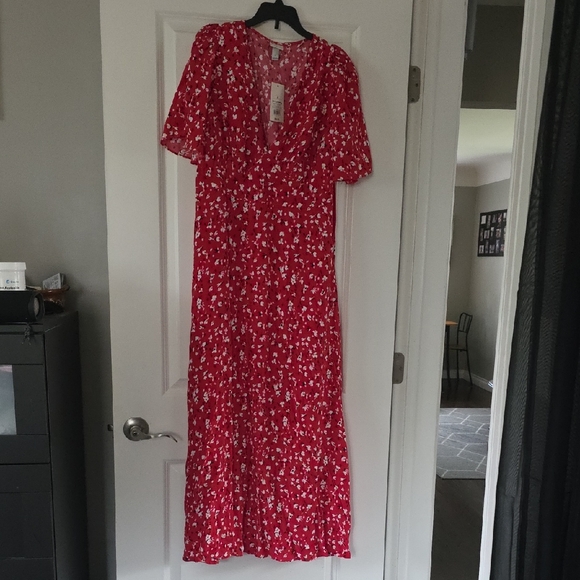 a new day Red and White Floral Maxi Dress - Picture 1 of 2